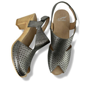 Dansko Teagan Silver Gunmetal Open Peeptop Heels Sandals Size 41 10.5 11 Block